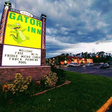 Gator Inn Kissimmee Bagian luar foto