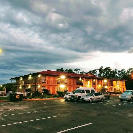 Gator Inn Kissimmee Bagian luar foto