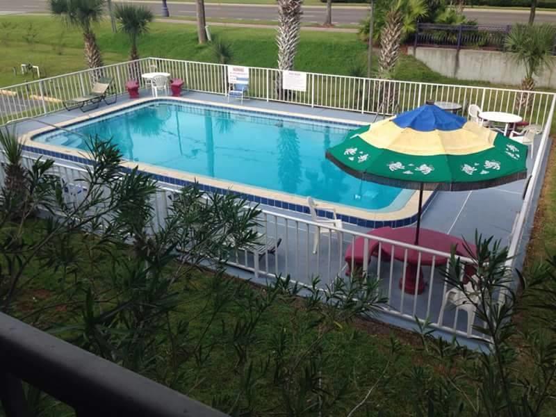 Gator Inn Kissimmee Bagian luar foto