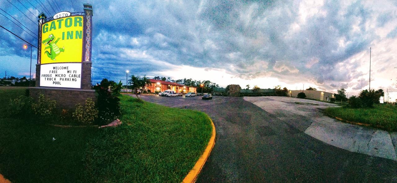 Gator Inn Kissimmee Bagian luar foto